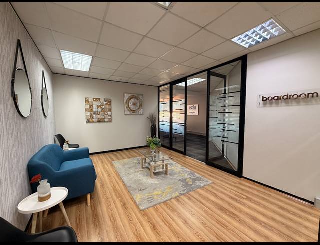255M² OFFICE TO LET IN LA LUCIA RIDGE